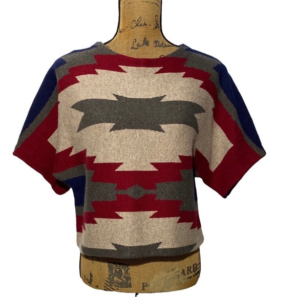 THML Top SMALL Aztec Navy Blue Red Multicolor Print Short Dolman Blanket Shirt - Picture 1 of 6